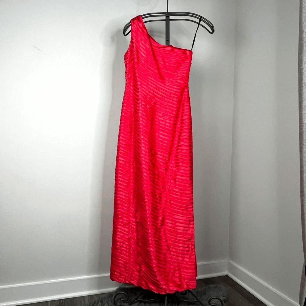 Calvin‎ Klein pink Tiered One Shoulder Coral evening dress